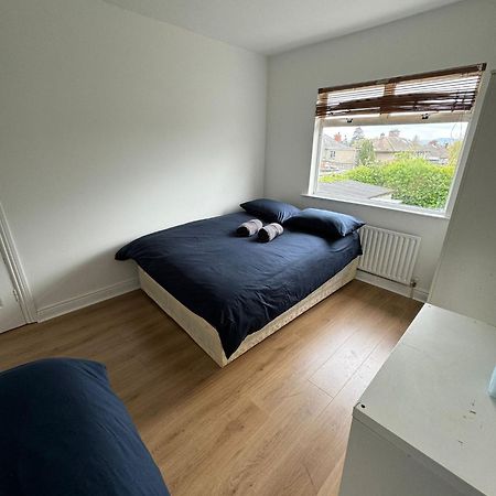 Nice Triple Room At 2 Iveragh Rd-6 都柏林 外观 照片